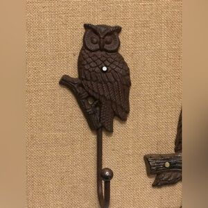 Rustic Brown Owl Wall Hook
